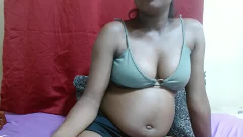 Snapshot of justlhot chatting on 12-30-24, 01:58 Justlhot online show from 12-30-24, 01:58