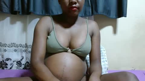 Snapshot of justlhot chatting on 02-13-25, 12:57 Justlhot online show from 02-13-25, 12:57