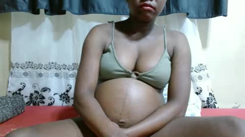 Snapshot of justlhot chatting on 02-19-25, 01:39 Justlhot online show from 02-19-25, 01:39
