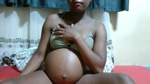 Snapshot of justlhot chatting on 02-20-25, 01:57 Justlhot online show from 02-20-25, 01:57