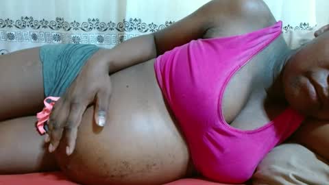 Snapshot of justlhot chatting on 03-11-25, 01:12 Justlhot online show from 03-11-25, 01:12
