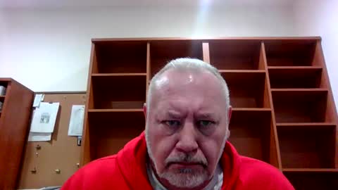 justme196756 online show from 12-15-25, 08:29