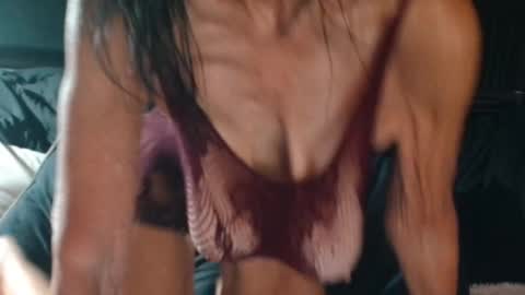 Snapshot of justmebev19591234 chatting on 11-23-25, 11:10 Bev aka Diamond online show from 11-23-25, 11:10