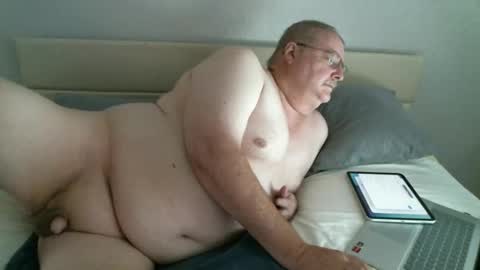 Snapshot of justmedm64 chatting on 06-02-26, 06:43 justmedm64 online show from 06-02-26, 06:43