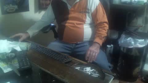 justmeohio online show from 10-19-25, 03:23