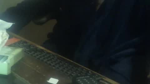 justmeohio online show from 11-19-25, 03:06