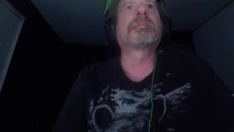 Snapshot of justmetool chatting on 10-12-25, 06:01 Tool online show from 10-12-25, 06:01