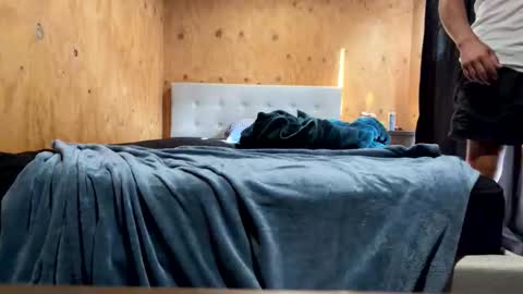 justmoresluts online show from 01-31-26, 08:07