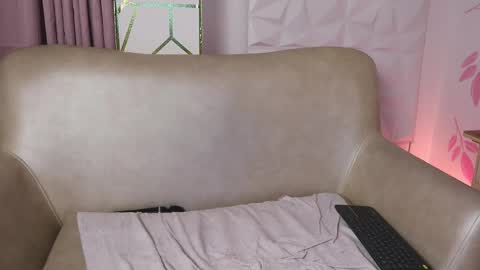 Nala online show from 02-10-25, 06:53