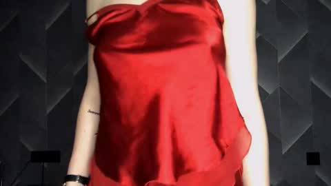 Lina online show from 10-14-25, 08:09