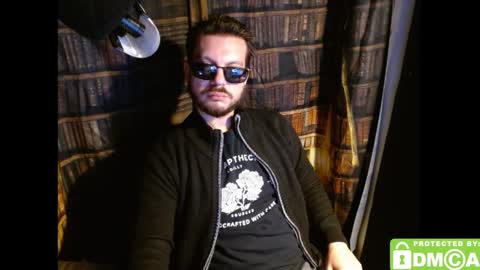 M. Dean online show from 11-21-25, 06:01