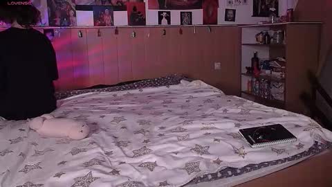 Juuzou hehim u can call me Juz online show from 12-21-25, 07:43