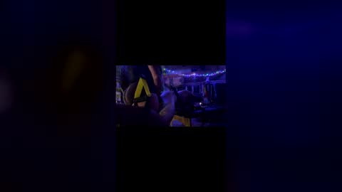 jwolf11851725 online show from 04-23-26, 01:02