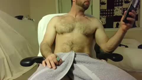 Wolf online show from 01-01-25, 04:39