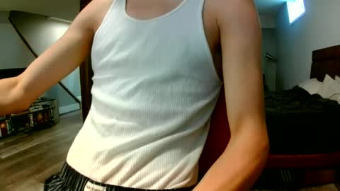 Snapshot of jwstanz chatting on 07-07-26, 02:10 jwstanz online show from 07-07-26, 02:10