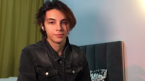 Snapshot of k0sta_32 chatting on 01-17-25, 10:23 k0sta online show from 01-17-25, 10:23