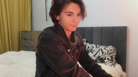 Snapshot of k0sta_32 chatting on 01-24-25, 06:04 k0sta online show from 01-24-25, 06:04