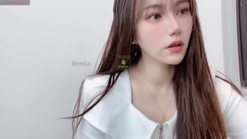 Snapshot of k1999_kimikooo chatting on 12-19-24, 01:39 kooo online show from 12-19-24, 01:39