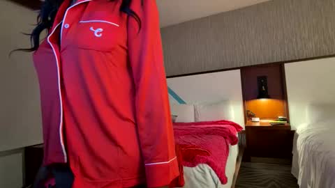 Aki Kim online show from 04-21-26, 05:14