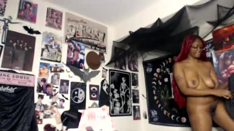 Snapshot of k1m08 chatting on 06-12-26, 06:29 Aki Kim online show from 06-12-26, 06:29