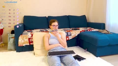 KITTY AND NICK Broadcast start time 10 am and 10 pm Moscow time online show from 12-10-24, 05:39