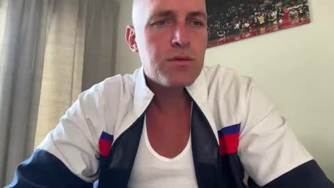 k2126k online show from 04-22-26, 04:52