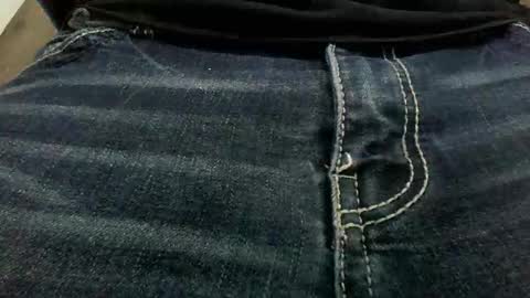 Snapshot of ka82 chatting on 04-16-26, 10:12 ka82 online show from 04-16-26, 10:12