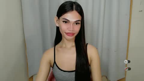 Snapshot of kaamy_dake chatting on 01-15-25, 05:05 KAAMY online show from 01-15-25, 05:05