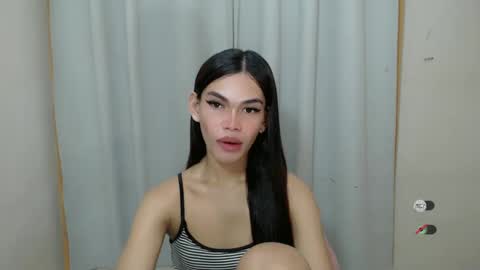 Snapshot of kaamy_dake chatting on 01-18-25, 04:42 KAAMY online show from 01-18-25, 04:42