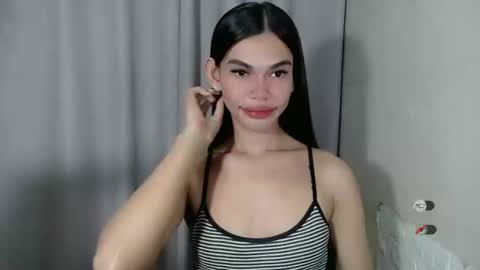 Snapshot of kaamy_dake chatting on 01-25-25, 09:04 KAAMY online show from 01-25-25, 09:04