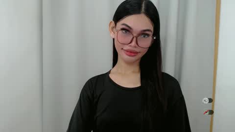 Snapshot of kaamy_dake chatting on 10-09-25, 03:43 KAAMY online show from 10-09-25, 03:43