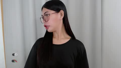 Snapshot of kaamy_dake chatting on 10-20-25, 03:23 KAAMY online show from 10-20-25, 03:23