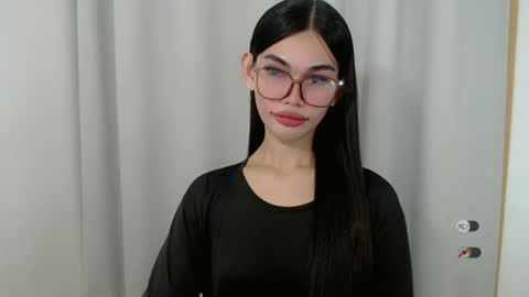 Snapshot of kaamy_dake chatting on 10-31-25, 03:24 KAAMY online show from 10-31-25, 03:24