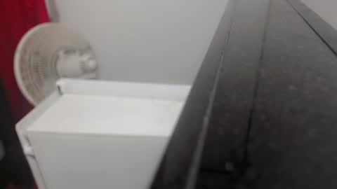 Snapshot of kabic_dragon736 chatting on 11-24-25, 05:29 Kabic online show from 11-24-25, 05:29