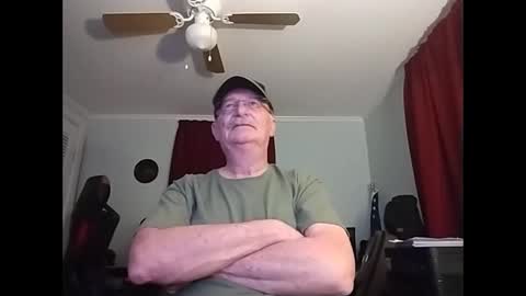 kabriggs136 online show from 02-18-25, 01:10