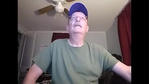 kabriggs137 online show from 12-18-24, 10:35