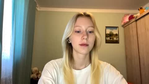 Snapshot of kacicasal chatting on 06-05-26, 06:52 Mia 1st day here online show from 06-05-26, 06:52