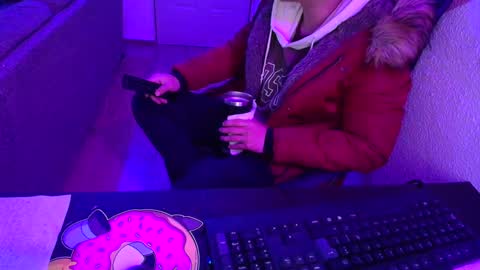 kael_art_d online show from 12-25-24, 09:45