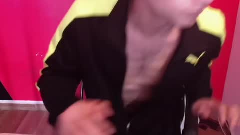 kael_art_d online show from 09-29-25, 10:47