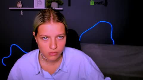 kaela_spell_ online show from 09-30-25, 12:54