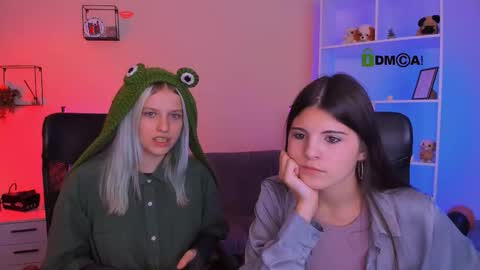 kaela_spell_ online show from 11-07-25, 08:09