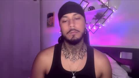      online show from 10-01-25, 12:33
