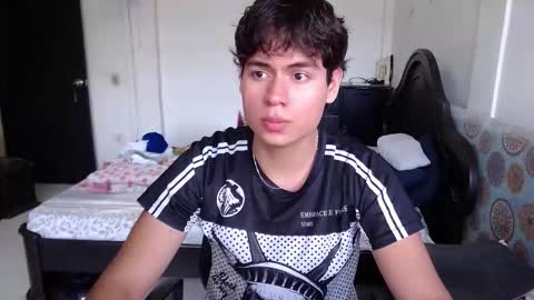 kafer online show from 12-18-25, 06:03