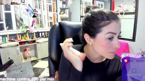 Antonella online show from 01-17-25, 06:44