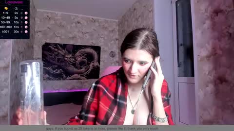 kai_and_gerda636 online show from 01-04-25, 03:39