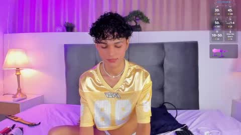 Snapshot of kai_riptide chatting on 09-27-25, 08:03 Kai online show from 09-27-25, 08:03