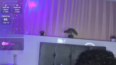 Snapshot of kai_riptide chatting on 11-02-25, 08:00 Kai online show from 11-02-25, 08:00