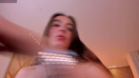 Kaia Ferreira online show from 02-17-25, 03:53