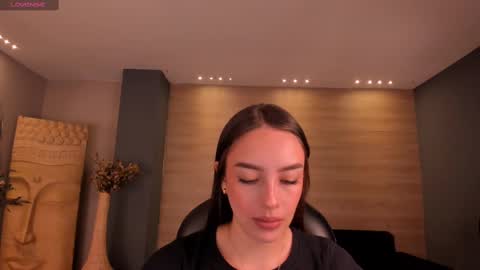 Kaia Ferreira online show from 03-12-25, 11:53