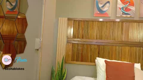 Snapshot of kaiawhite chatting on 01-16-26, 09:08 kaiawhite online show from 01-16-26, 09:08